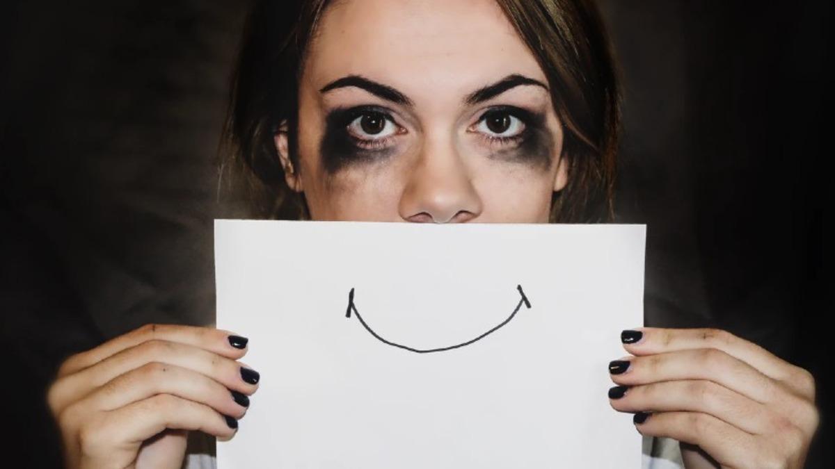 Hayattan Hiçbir Zevk Alamama Hastalığı Anhedoni Nedir, Belirtileri Neler?