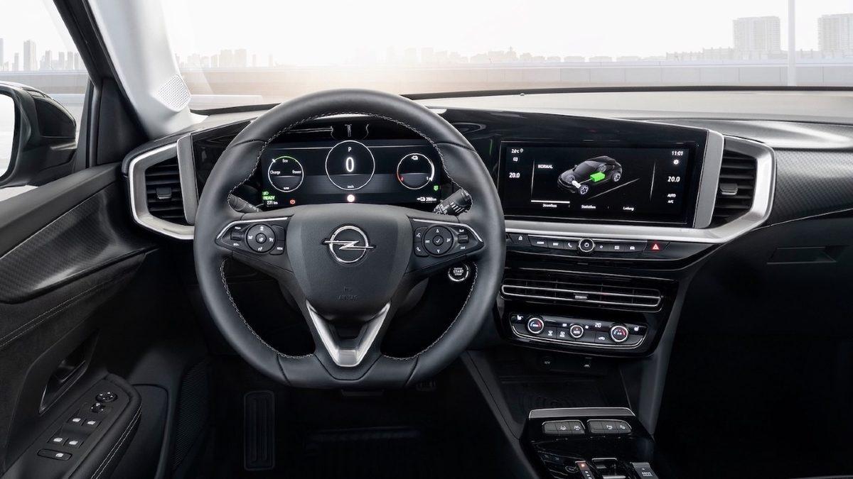 Opel, B-SUV Ailesinin Yenilenen Üyesi Mokka’yı Türkiye’de Satışa Sundu