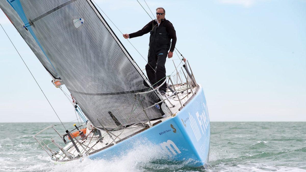 Hiç Durmadan Türkiye’nin Çevresini Dolaşacak Yelkencinin Yolcuğu Başladı: Canlı Olarak Takip Edebilirsiniz