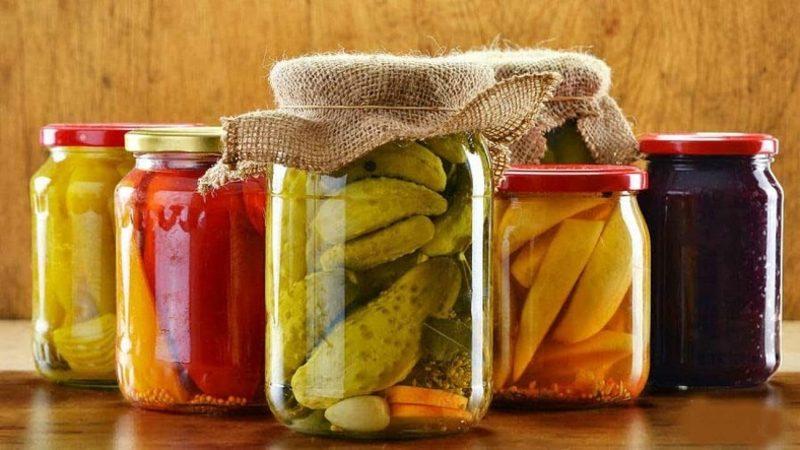 Kimin Aklına Geldi Tuzlu Suda Sebze Bekletmek: Türk Mutfağının Vazgeçilmezi Olan Turşu İlk Kez Nasıl Yapıldı?