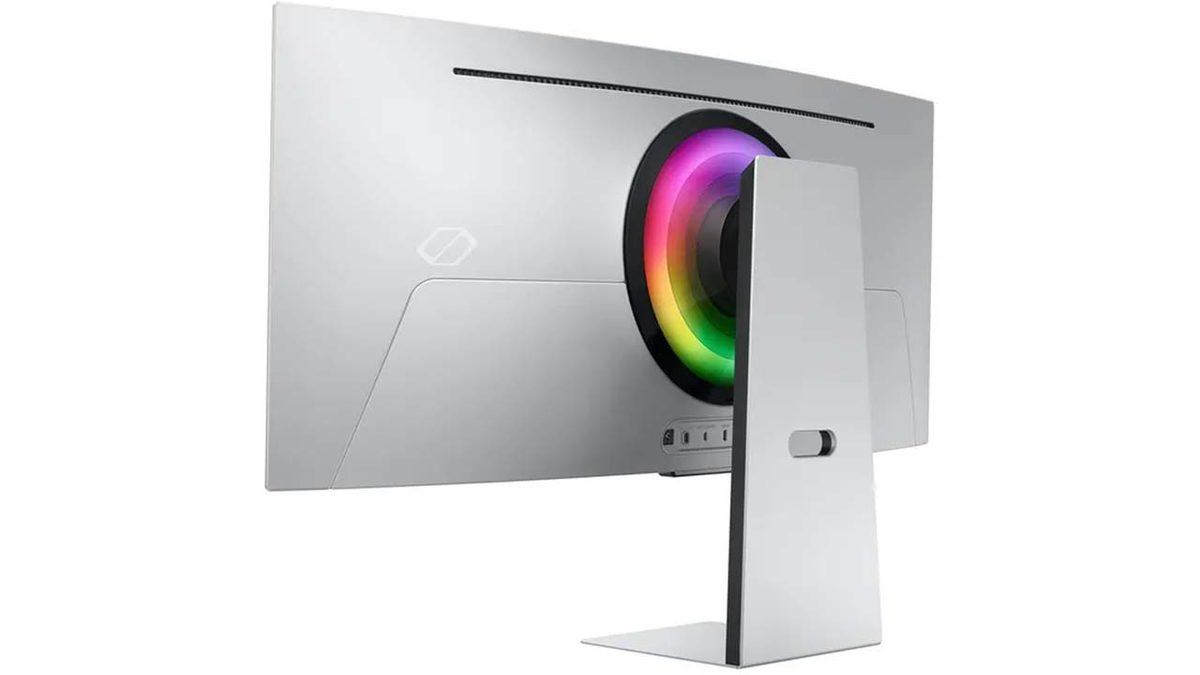 Samsung, İlk OLED Oyuncu Monitörünü Duyurdu: PlayStation ya da PC’niz Olmasa da Oyun Oynayabileceksiniz!