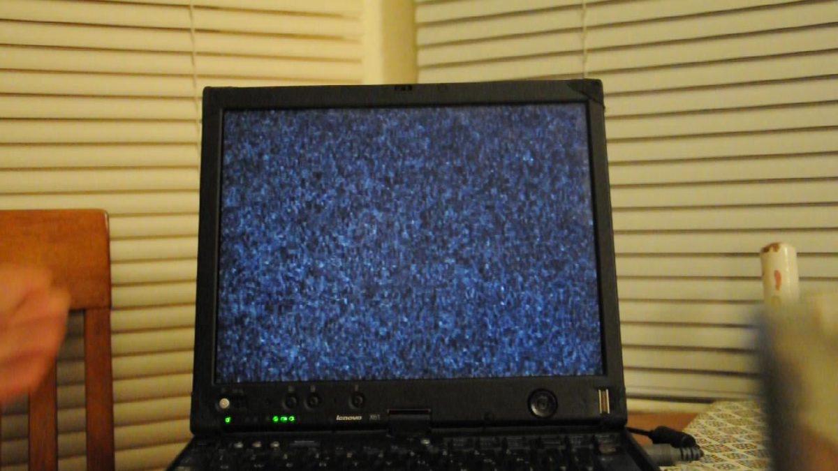 Pili Biten Kumandalara Vurduğumuzda Neden Her Zaman Çalışırlar?