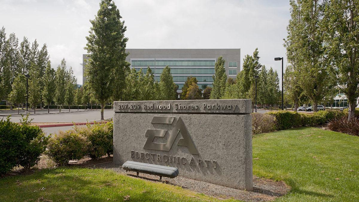 Tanıdığımız ve Sevdiğimiz Oyun Şirketleri Teker Teker Satılıyor! Oyun Dünyasının Geleceği Tehlikede mi?