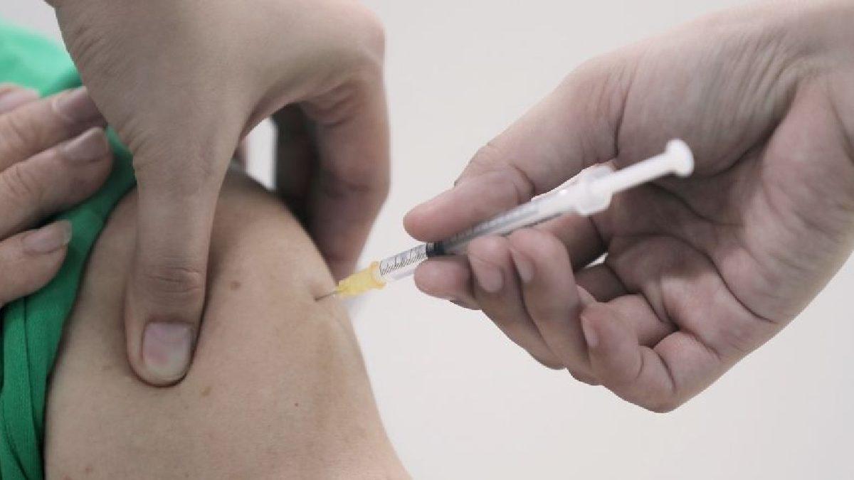 Aşıdan Sonra Neden Kol Ağrısı Yaşarız, Bu Ağrı Nasıl Azaltılır?