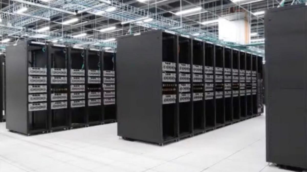 Tesla, Yeni Süper Bilgisayarını Tanıttı: Dünyanın En Güçlü 5. Süper Bilgisayarı