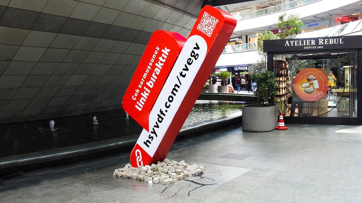 İstanbul, İzmir ve Ankara’nın Dört Bir Yanında Görülen Linklerin Gizemi Çözüldü: Vodafone’un Yeni Online Alışveriş Platformu Her Şey Yanımda ile Tanışın!