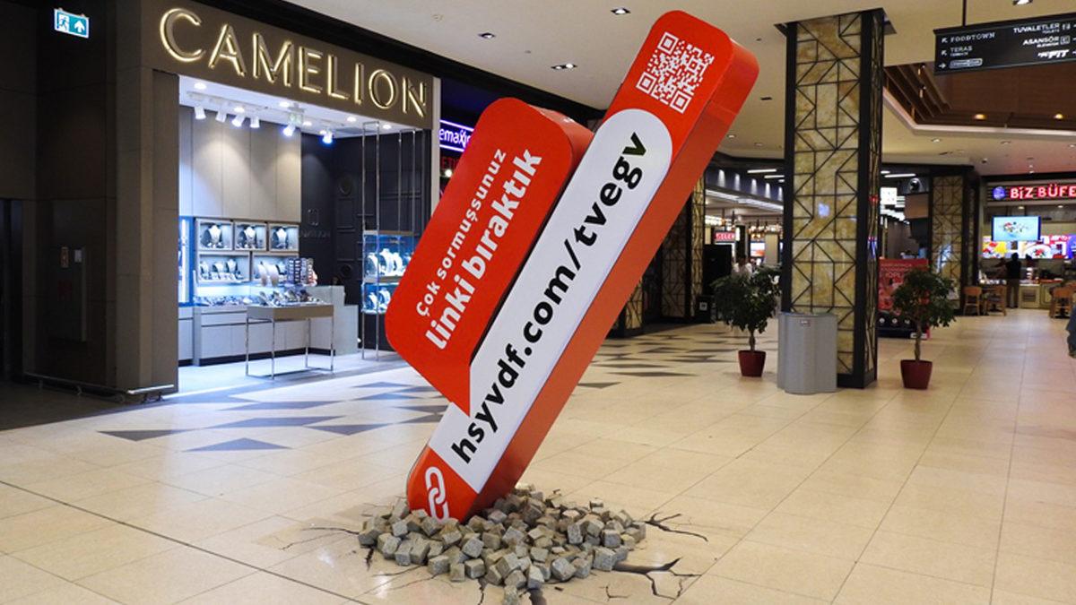 İstanbul, İzmir ve Ankara’nın Dört Bir Yanında Görülen Bu Linkler de Neyin Nesi?