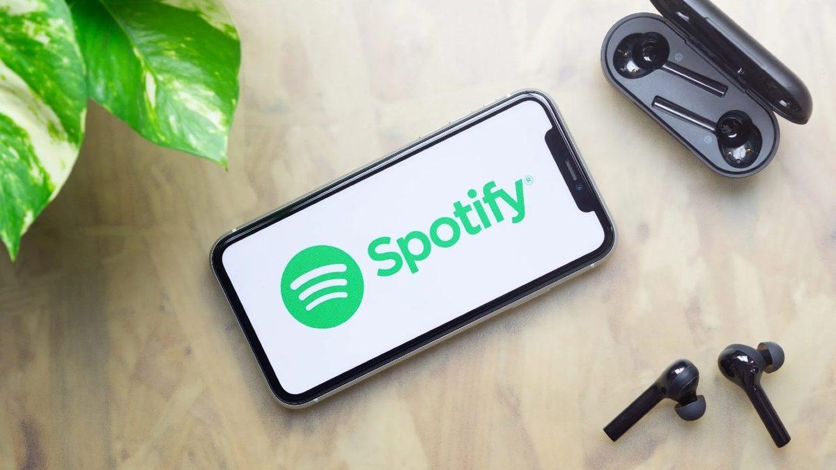 Eskiden Spotify mı Vardı? Taşınabilir Müziğin 42 Yıllık Serüveni