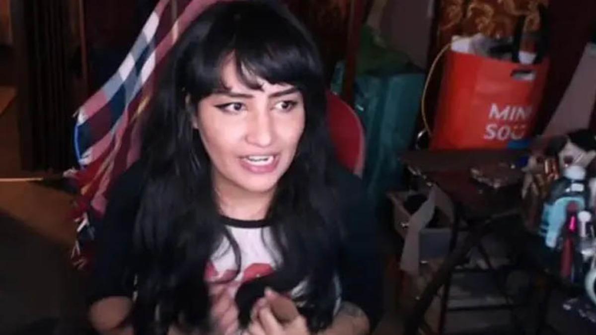 Canlı Yayın Sırasında Depreme Yakalanan Twitch Yayıncısının Korku Dolu Anları [Video]