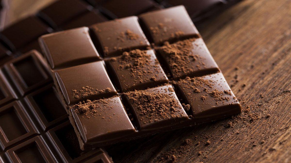 Yeni Bir Araştırmaya Göre Kahvaltıda ve Gece Saatlerinde Çikolata Tüketmek Sağlığa Faydalı