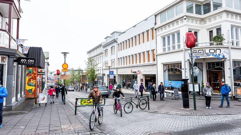 Darısı Başımıza: İzlanda’da Bu Gece Tüm COVID-19 Kısıtlamaları Kaldırılıyor