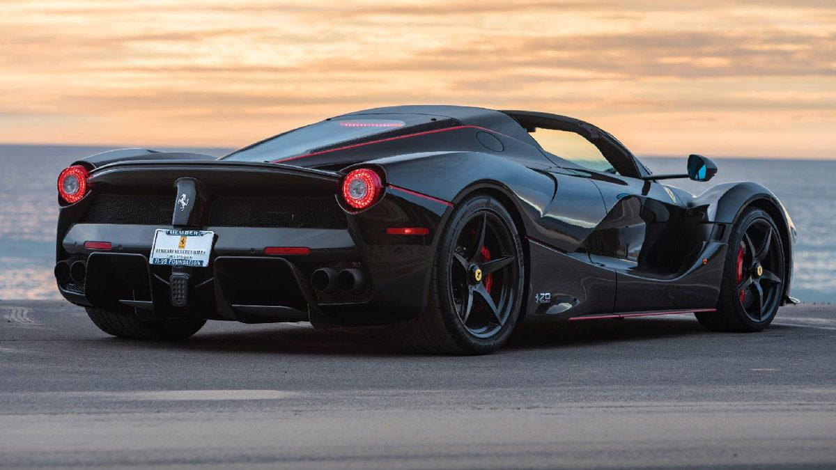 Ferrari Çalışanlarının Kendi Ürettikleri ’Yeni’ Araçları Alamamasının Ardında Yatan Hak Vereceğiniz Sebep (Paraları Olmadığından Değil)