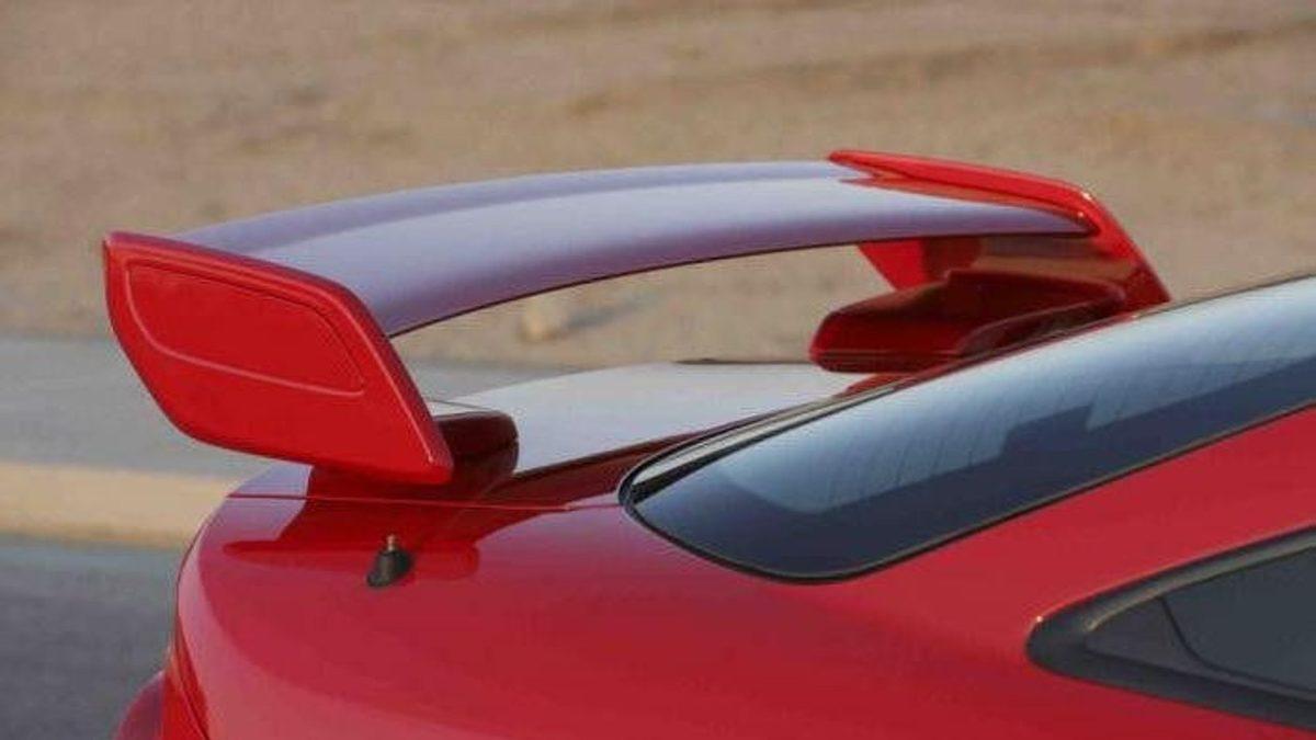 Bazı Arabaların Arkasında Gördüğümüz Bu Spoilerlar Aslında Ne İşe Yarıyor?