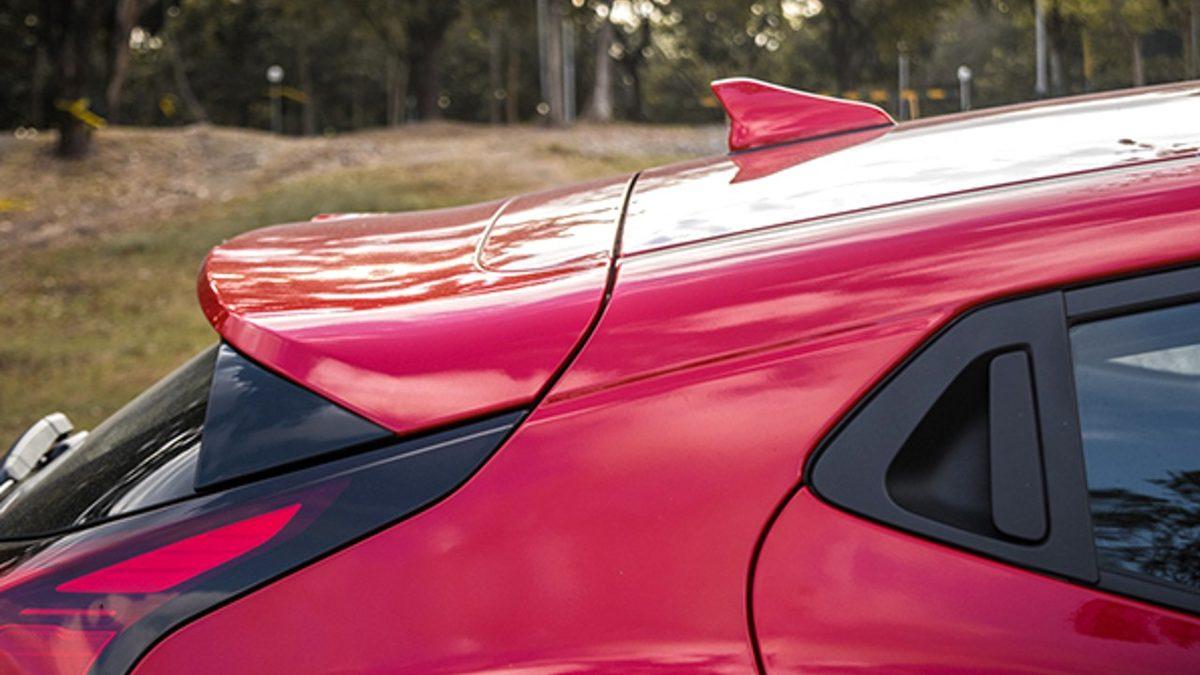 Bazı Arabaların Arkasında Gördüğümüz Bu Spoilerlar Aslında Ne İşe Yarıyor?
