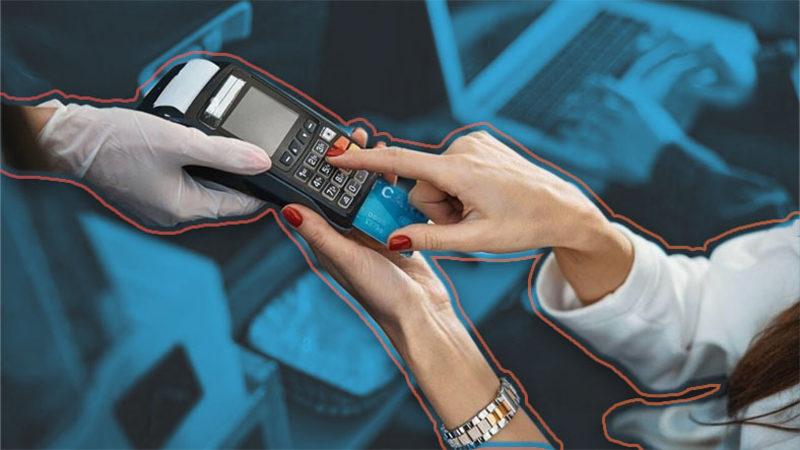 Uçaklardaki POS Cihazları, Havada Bağlantı Olmamasına Rağmen Ödemeleri Nasıl Alabiliyor?