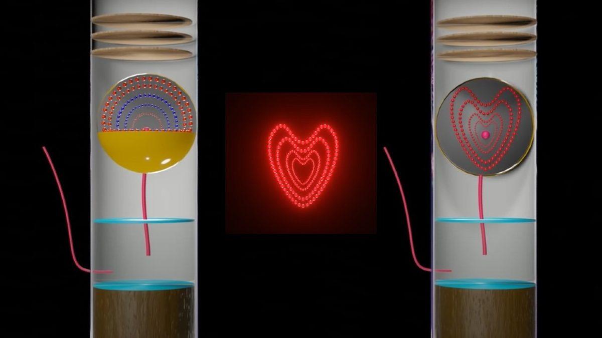 Havai Fişeklerin Çeşitli Şekillerde ve Renklerde Görünmesini Sağlayan Zekice Yöntem