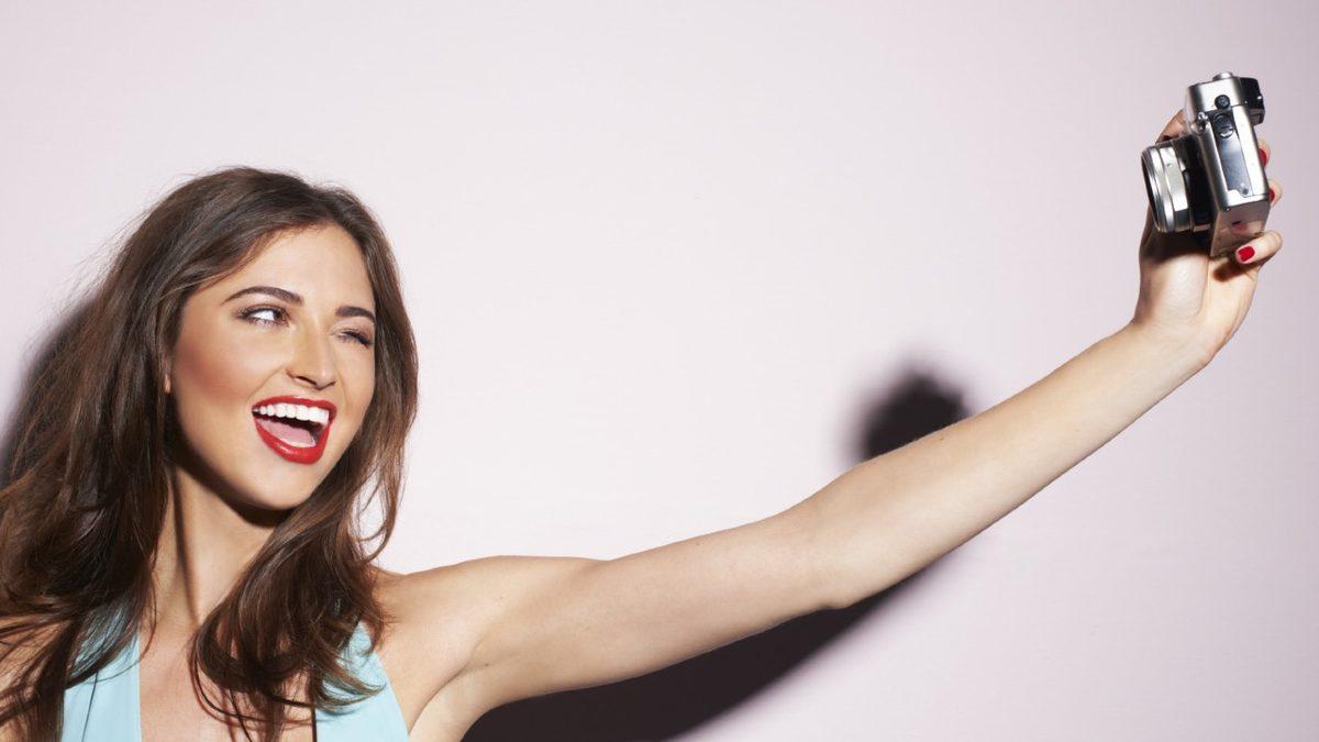 Norveç’ten Sosyal Medyanın Kurallarını Baştan Yazacak Yasa: Fotoğraflarda ‘Shop’ Yapıldığını Açıklamak Zorunlu Oluyor