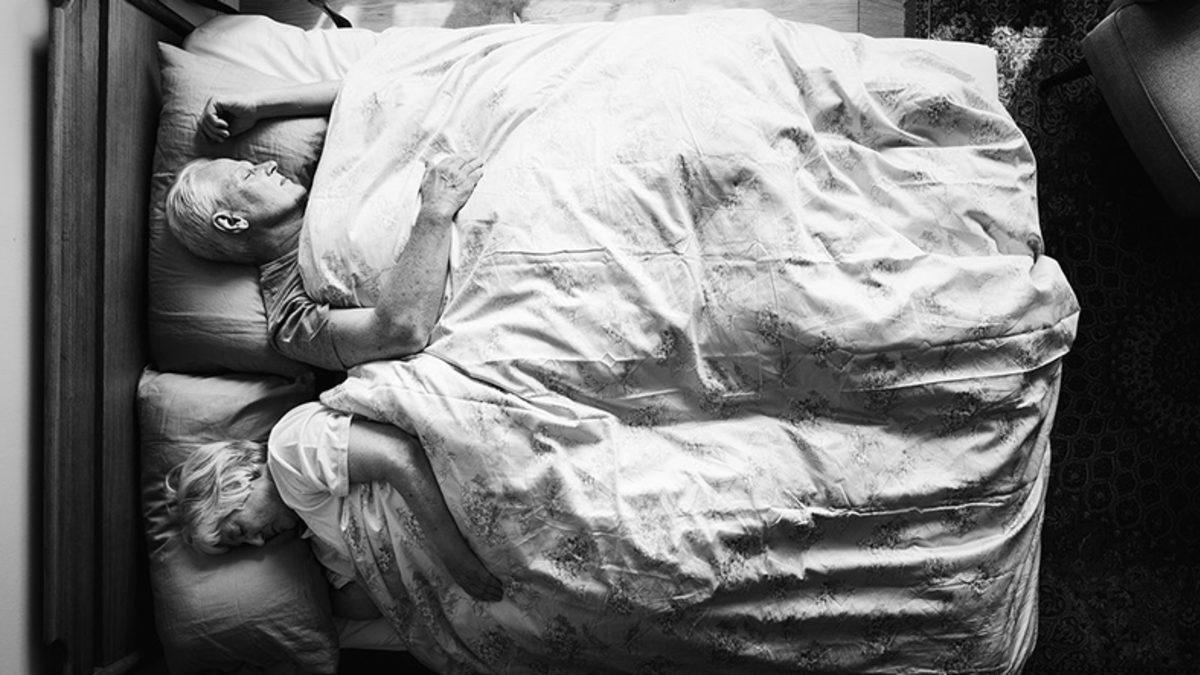 Gece 3’te Uyanmanıza Neden Olduğu Söylenen Hurafeler ve Bilimsel Nedenleri