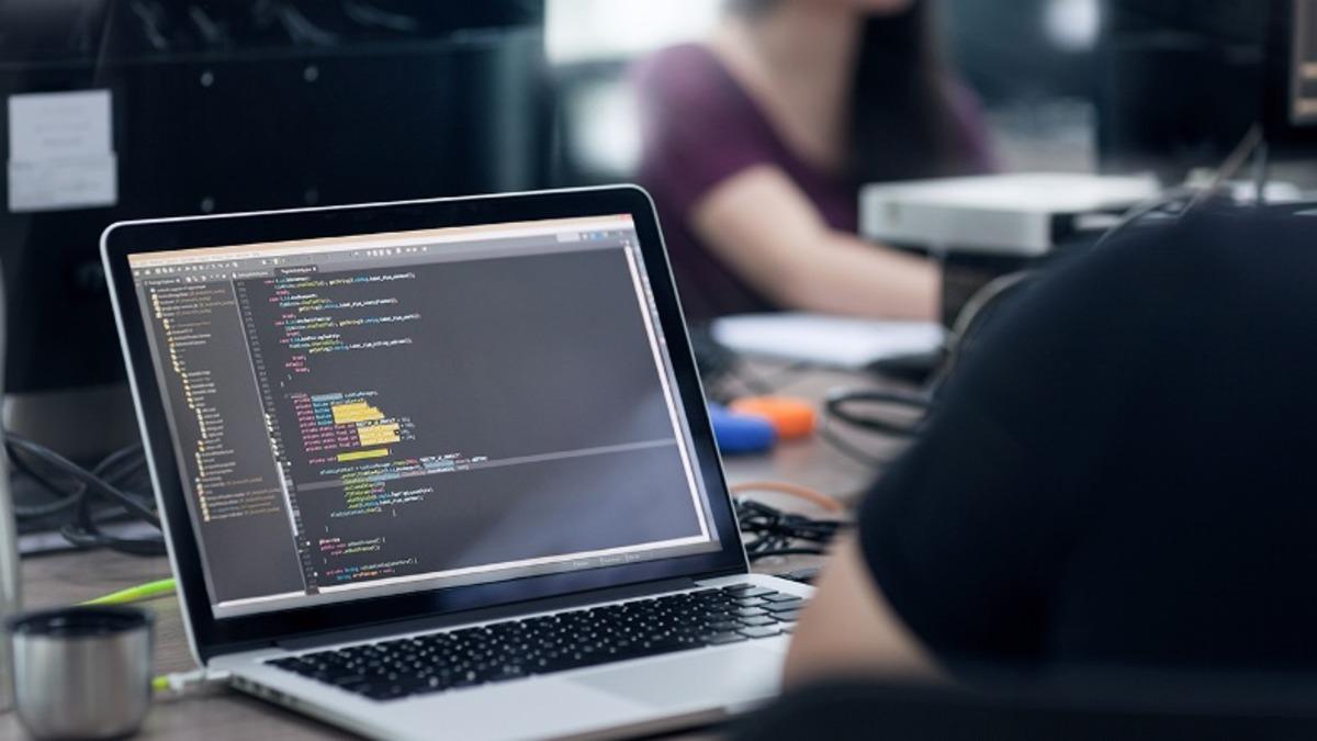 Bir Mühendisin Günlüğü: Kod, Tasarım ve Sürekli Gelişim