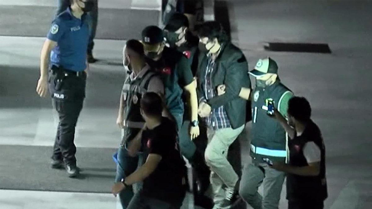 Brezilya’da Teslim Olan Çiftlik Bank Kurucusu Mehmet Aydın, Türkiye’ye Giriş Yaptı