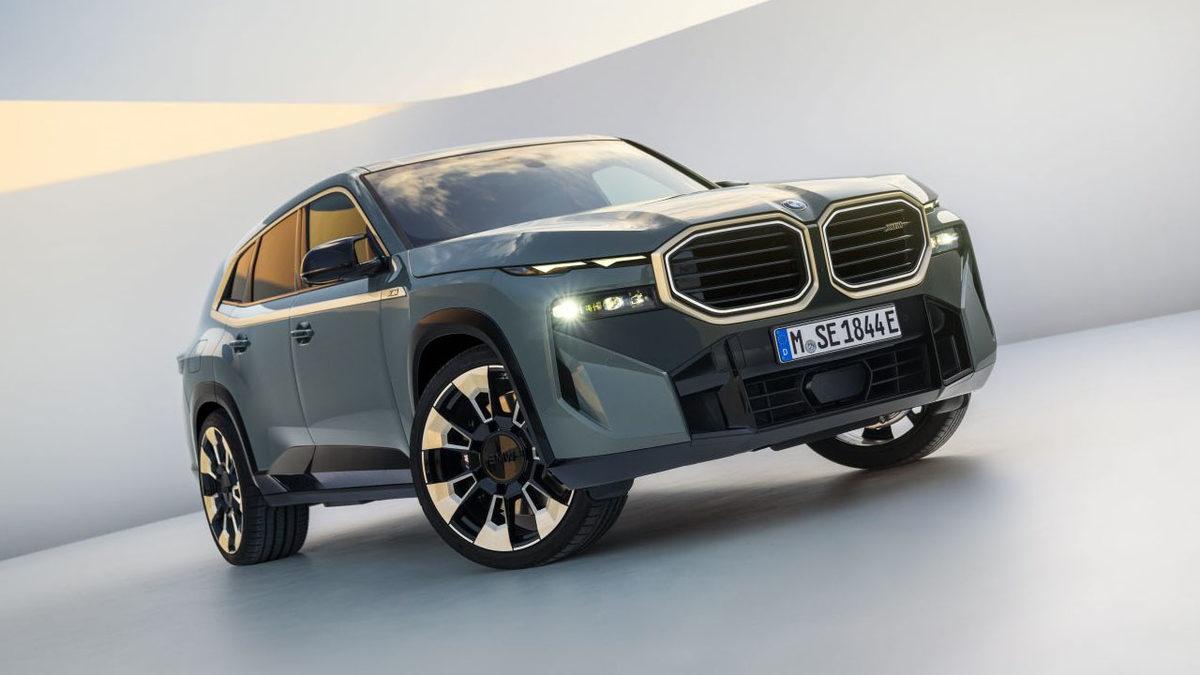 BMW ile Lamborghini’nin Yepyeni SUV’ları Karşı Karşıya: İşte Bu Hafta Tanıtılan Tüm Otomobiller!