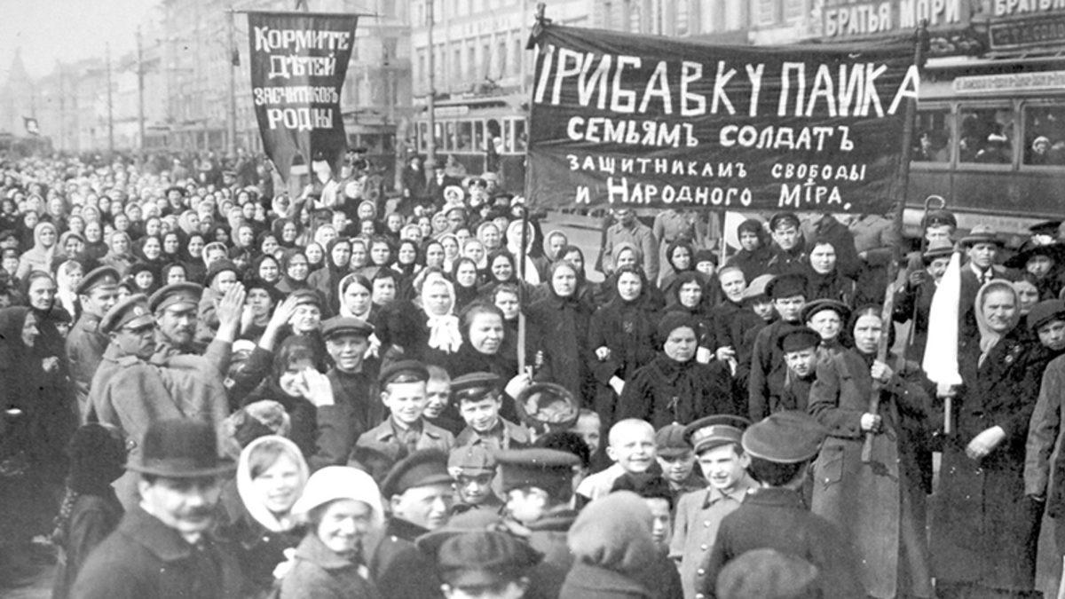 Edebiyattan Kızıl Ordu’ya: Rusya Denince Akla Gelenler