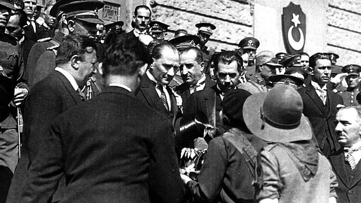 Harf Devrimi İle Neden Modern Türk Alfabesi Kabul Edildi?