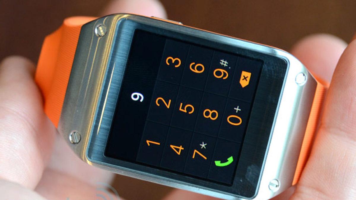 Samsung, İlk Akıllı Saati Galaxy Gear’ın Desteğini Kesiyor