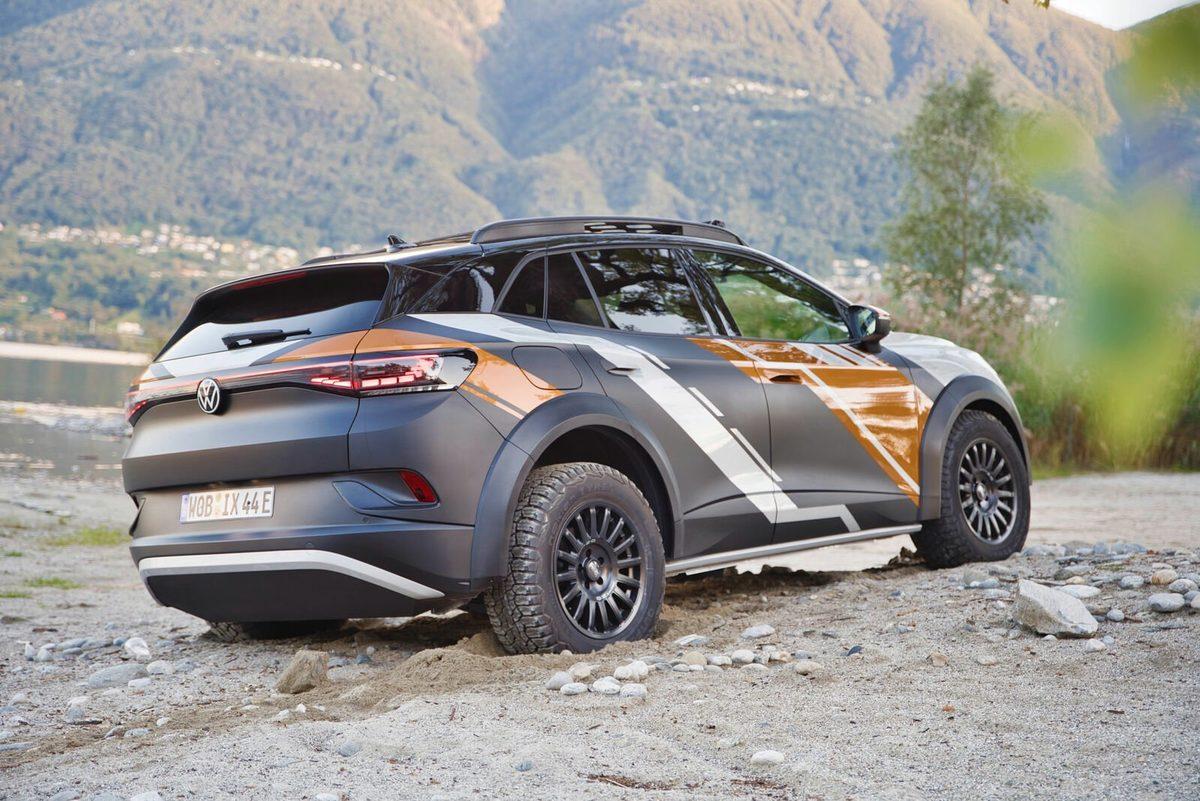 Volkswagen, İlk Elektrikli Off-Road SUV’sini Tanıttı: Elektrik Gücüyle Dağları Aşıyor