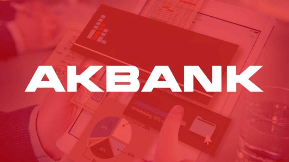 Akbank’tan Beklenen Özür Geldi: Hizmetler Önümüzdeki Saatlerde Kademeli Olarak Devreye Alınacak