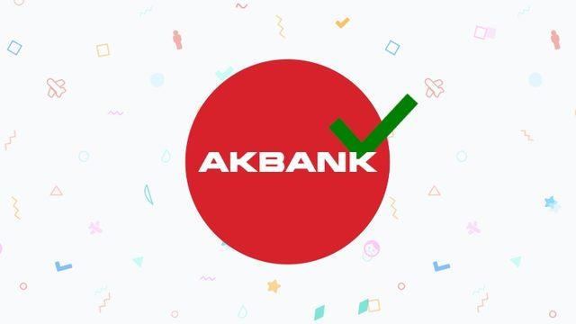 Kriz Sona Erdi: Akbank, 43 Saatlik Kesintinin Ardından Tüm Kanallarının Yeniden Hizmete Başladığını Duyurdu