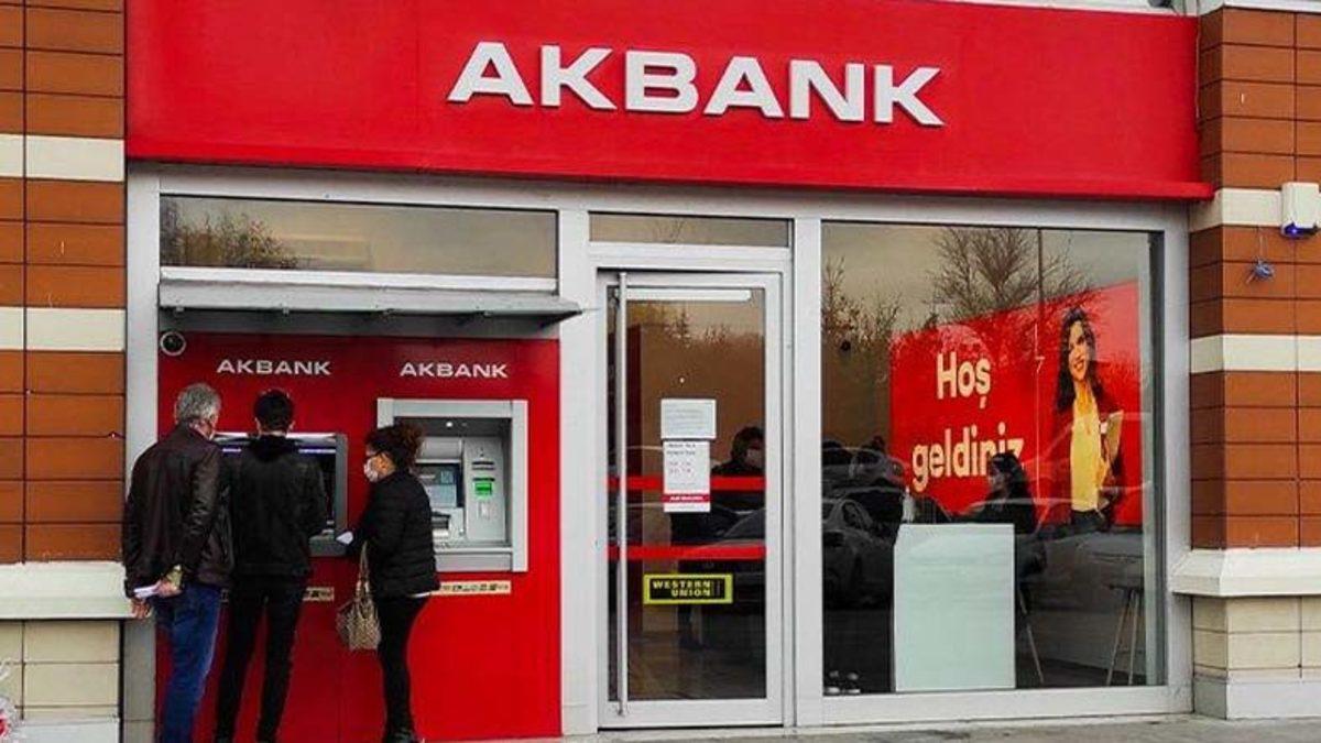 Akbank’taki 43 Saatlik Kesintinin Perde Arkası Ortaya Çıktı