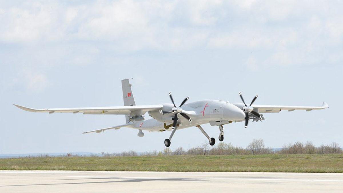 AKINCI TİHA, Türk Havacılık Tarihinin Rekorunu Kırdı