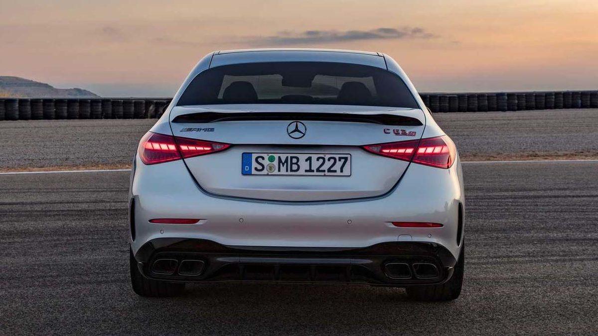 Her Zerresine Hayran Kalacağınız ’2024 Mercedes AMG C63 S’ Tanıtıldı: V8 Gitti, Hibrit Motor Geldi...