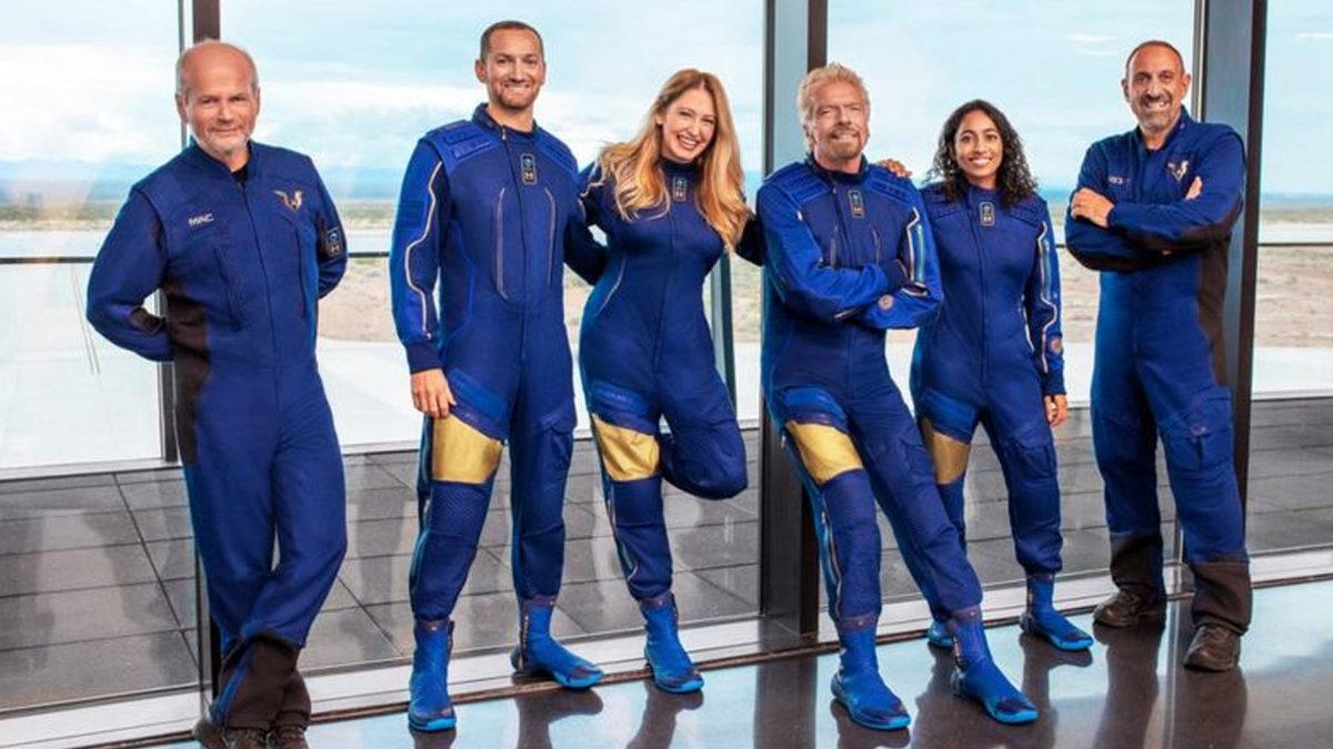 Richard Branson, Jeff Bezos’tan Önce Davranarak Uzaya Çıkan İlk Milyarder Oldu