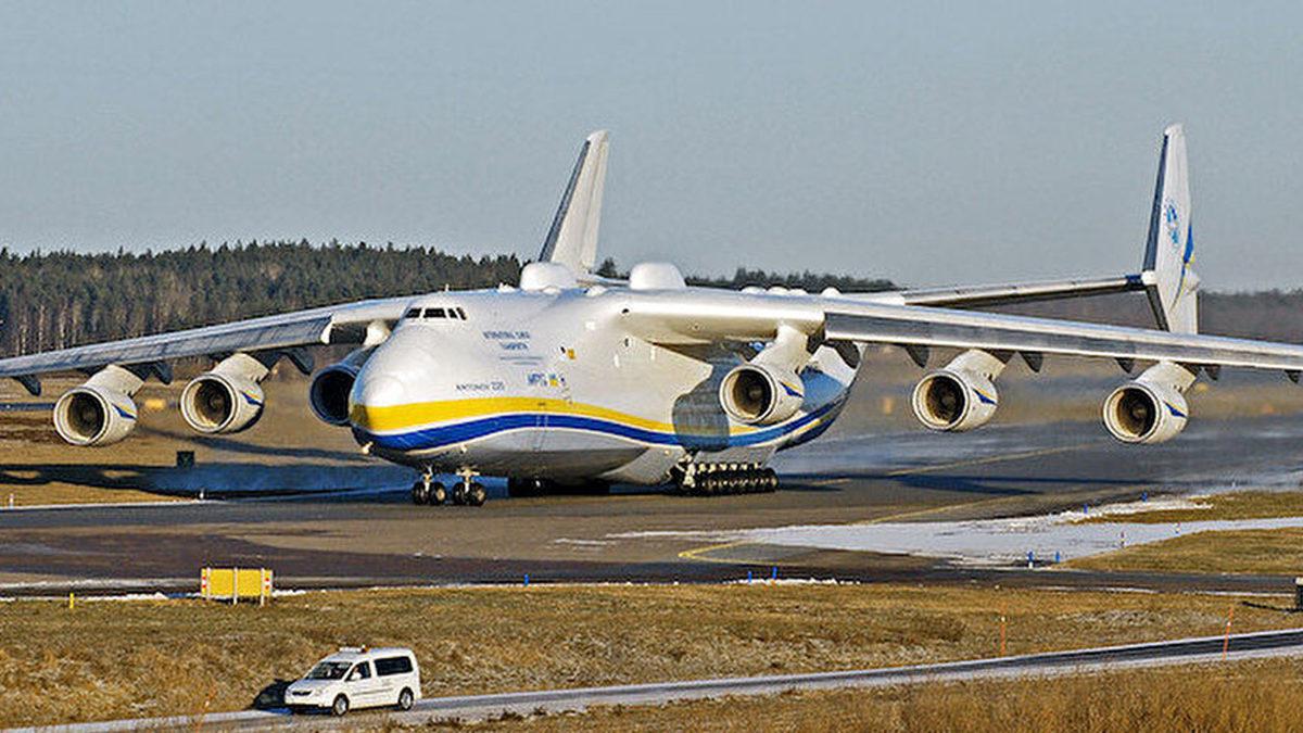 Dünyanın En Büyük Uçakları ve Şaşırtıcı Özellikleri: İçine 22 Tır Birden Sığanı Bile Var!