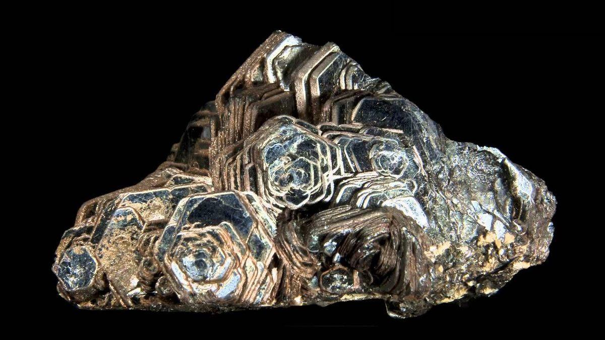 Elmasın, Yanlarında Oyun Hamuru Gibi Kaldığı Dünyadaki En Sert 6 Madde