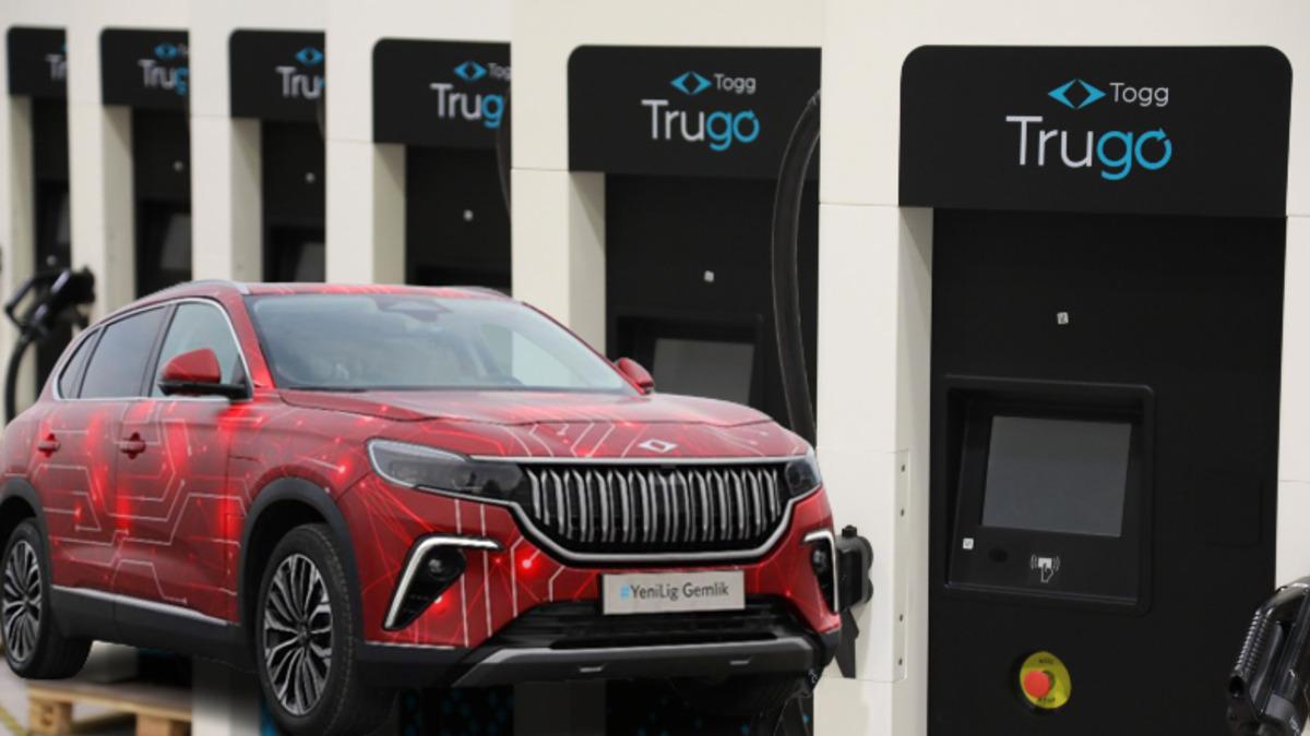 TOGG’un Şarj Cihazlarından Yeni Fotoğraflar Geldi: 81 İlde Kuruluma Hazır!