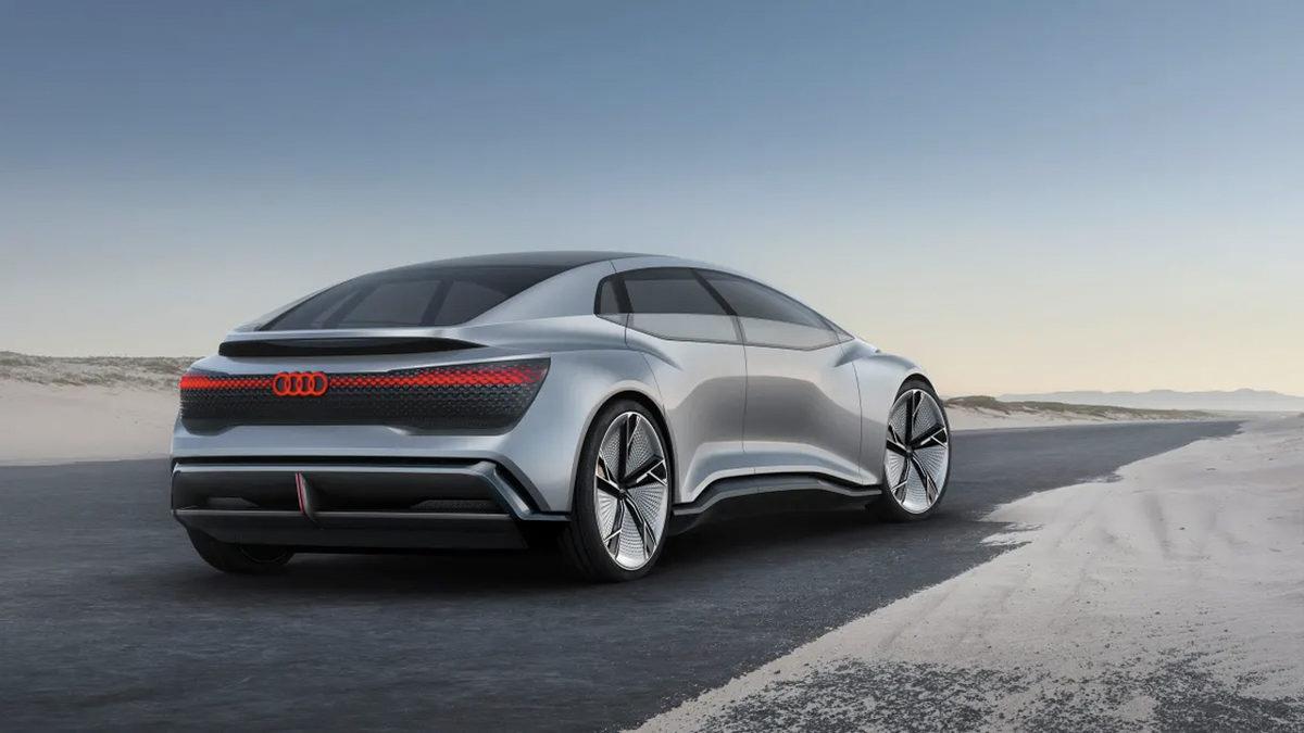 Uzaydan Fırlayıp Gelmiş Gibi Görünen AUDI A9 E - Tron’un Özellikleri Hakkında Tüm Bildiklerimiz