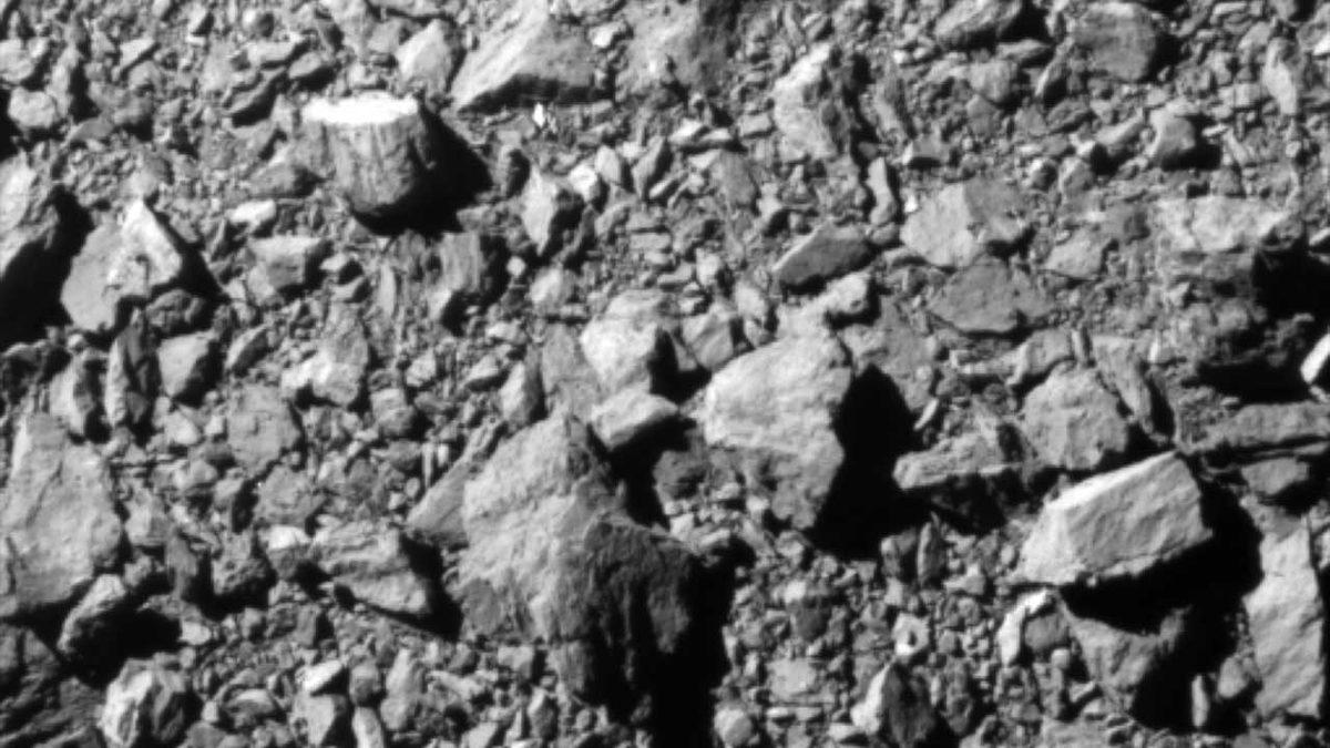 Tarihte İlk Kez, Bir Gök Taşı Bombalandı: Peki Şimdi Ne Olacak? [Video]