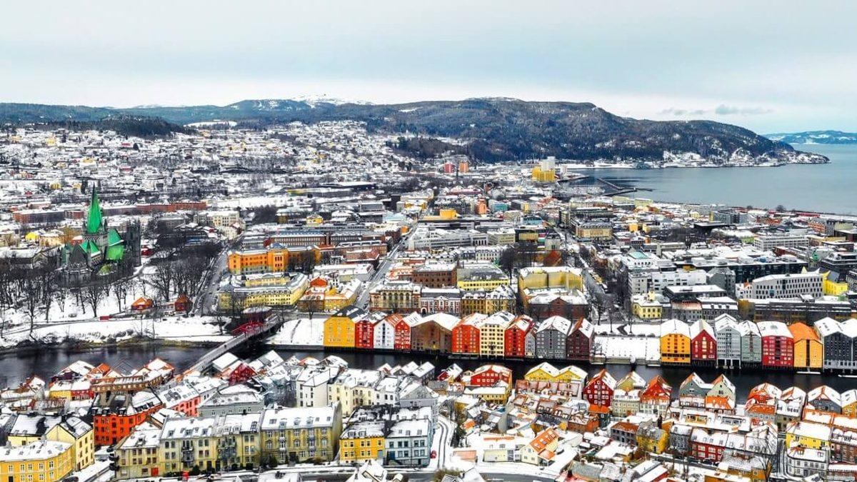 Bazıları Artık Sadece Sembolik Bir Hale Gelse Bile Hala Kraliyet Sisteminin Devam Ettiği 11 Ülke