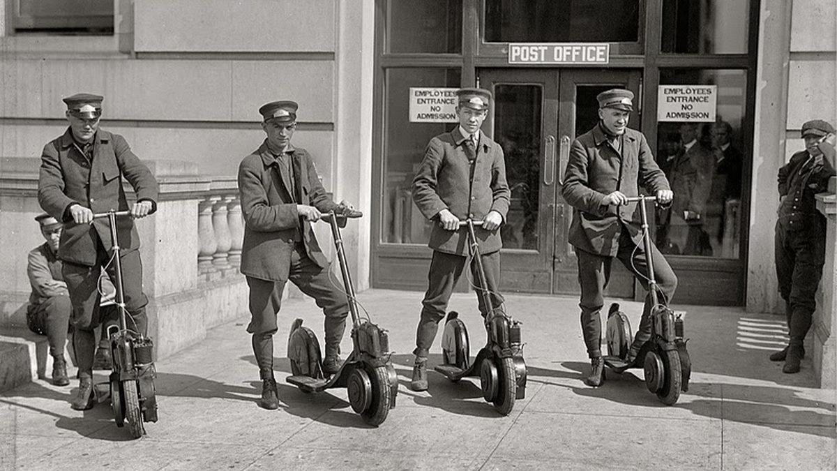 Son Yıllarda Popülerleşen Scooter’ların Tamı Tamına 105 Yaşındaki Babasıyla Tanışın: Autoped