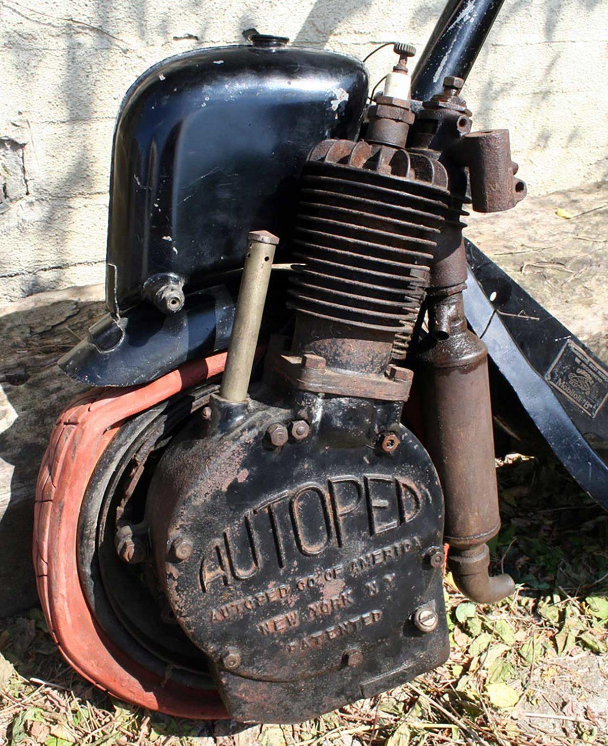 Son Yıllarda Popülerleşen Scooter’ların Tamı Tamına 105 Yaşındaki Babasıyla Tanışın: Autoped