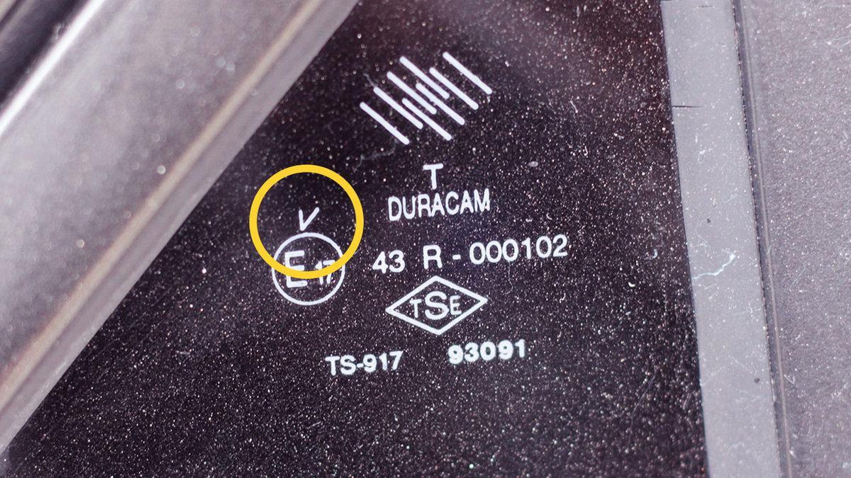 Her Araba Camında Bulunan Bu Kodlar Aslında Ne Anlama Geliyor?