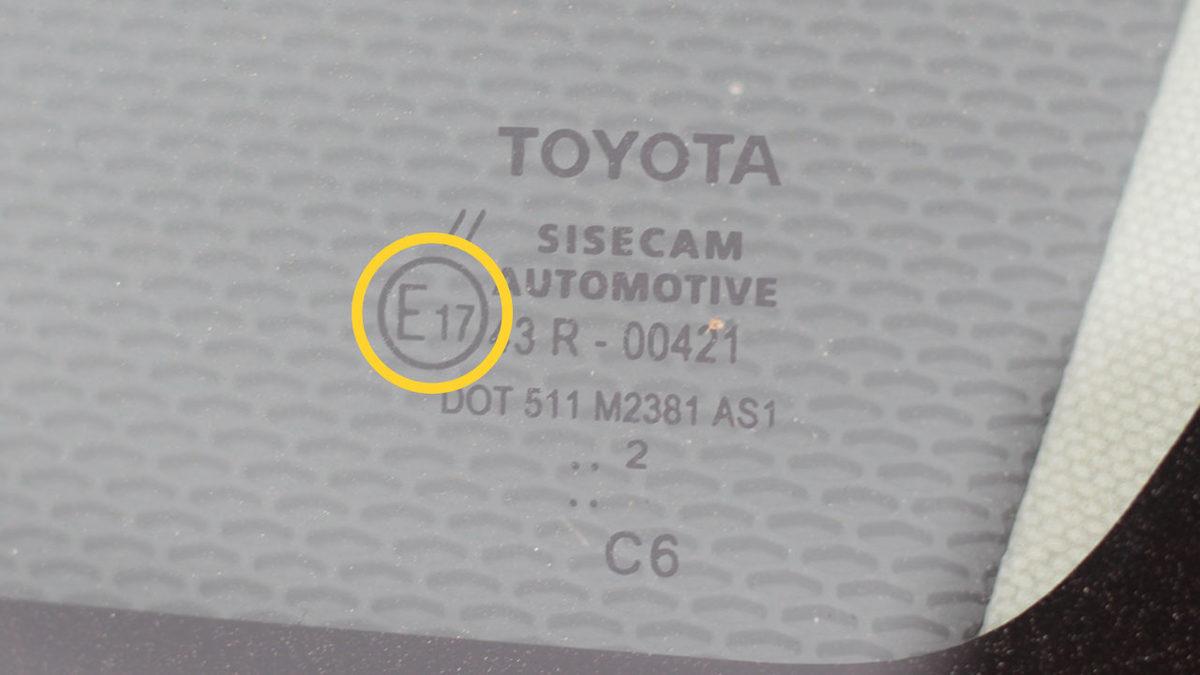 Her Araba Camında Bulunan Bu Kodlar Aslında Ne Anlama Geliyor?