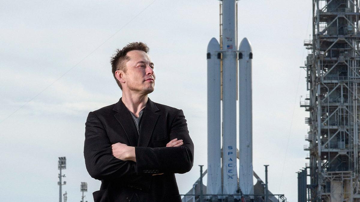 Dost Tavsiyesi Dinlemeyen Bezos’un Hazin Sonu: SpaceX Blue Origin’i Nasıl Geride Bıraktı?