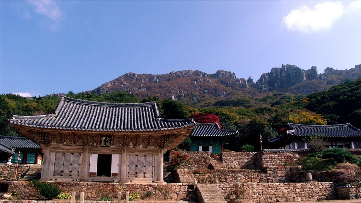 Dünya Tarihinde En Uzun Süre Hayatta Kalan İmparatorluklar ve Hikayeleri