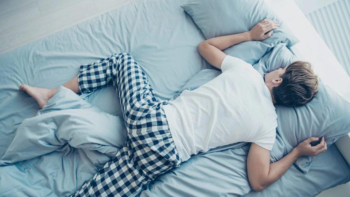 İyi Bir Gece Uykusu Çekmek İsteyenler Buraya: İşte Deliksiz Bir Uyku İçin Yapmanız Gerekenler