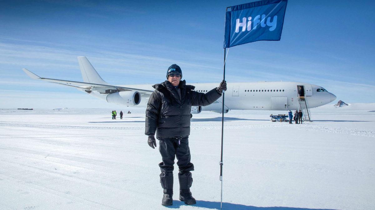 Yolcu Uçakları Kuzey Kutbu’ndan Geçebilmesine Rağmen Güney Kutbu’ndan Neden Geçemez?