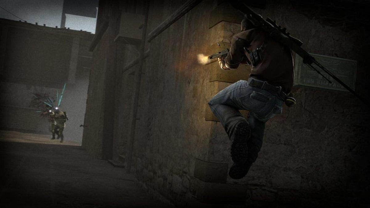 CS:GO’da Daha Hızlı Hareket Etmenizi Sağlayacak Bunny Nasıl Yapılır?